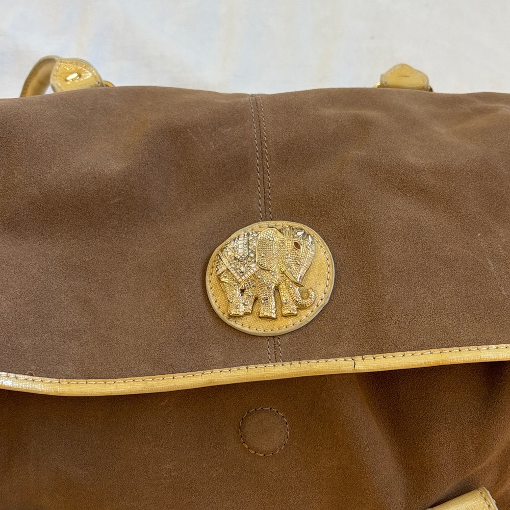 NEW Lilly Pulitzer art of per-suede-sion Bag with Gold Accents